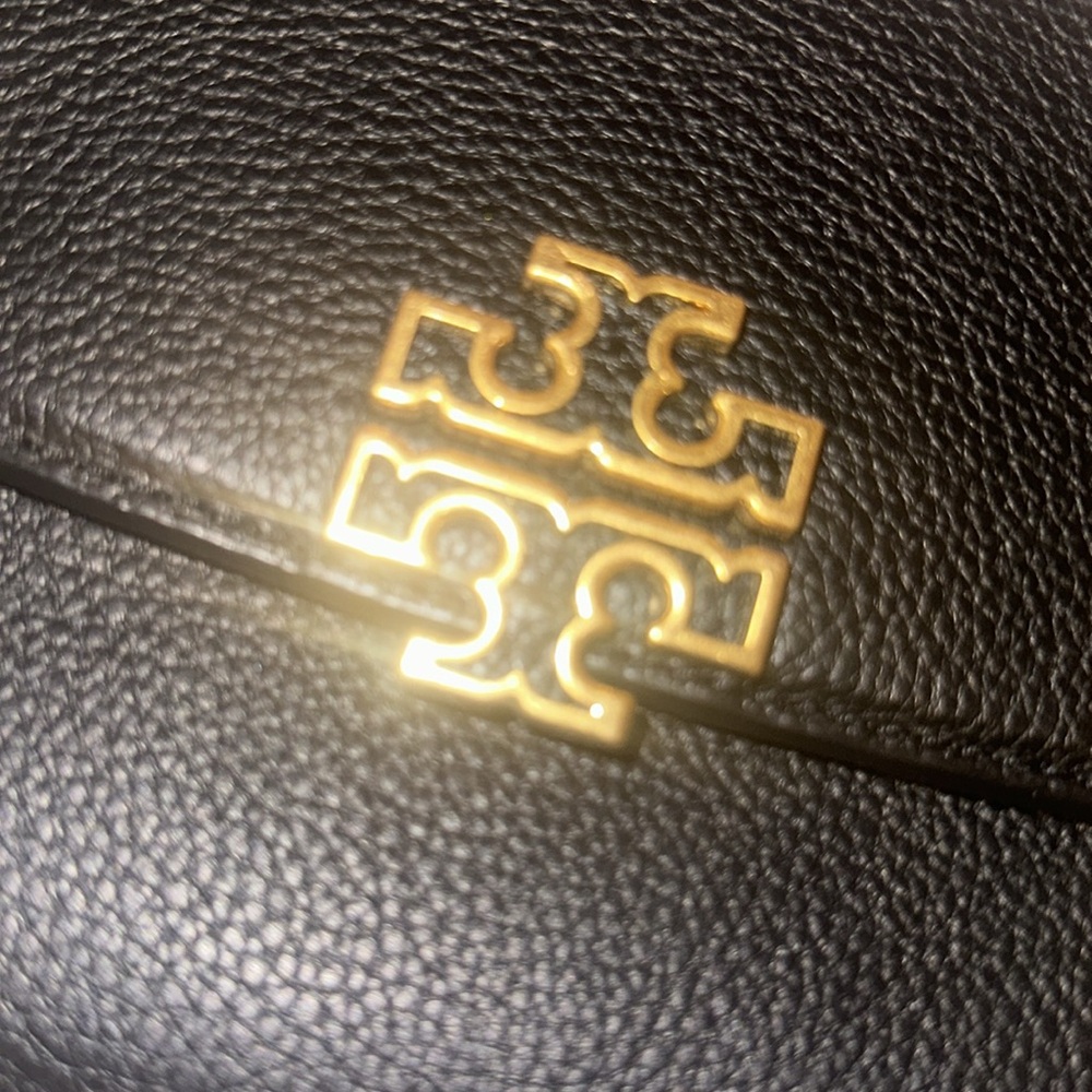 NWT Tory Burch Black Britten Purse - Picture 9 of 13